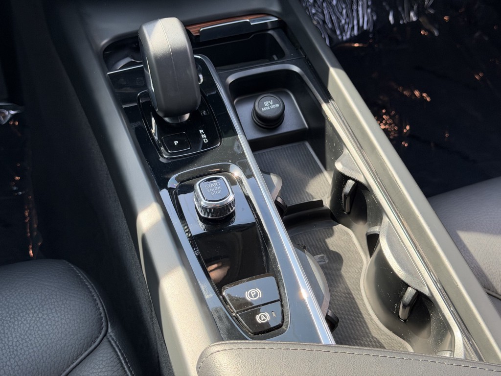 2023 Volvo XC60 Image 23