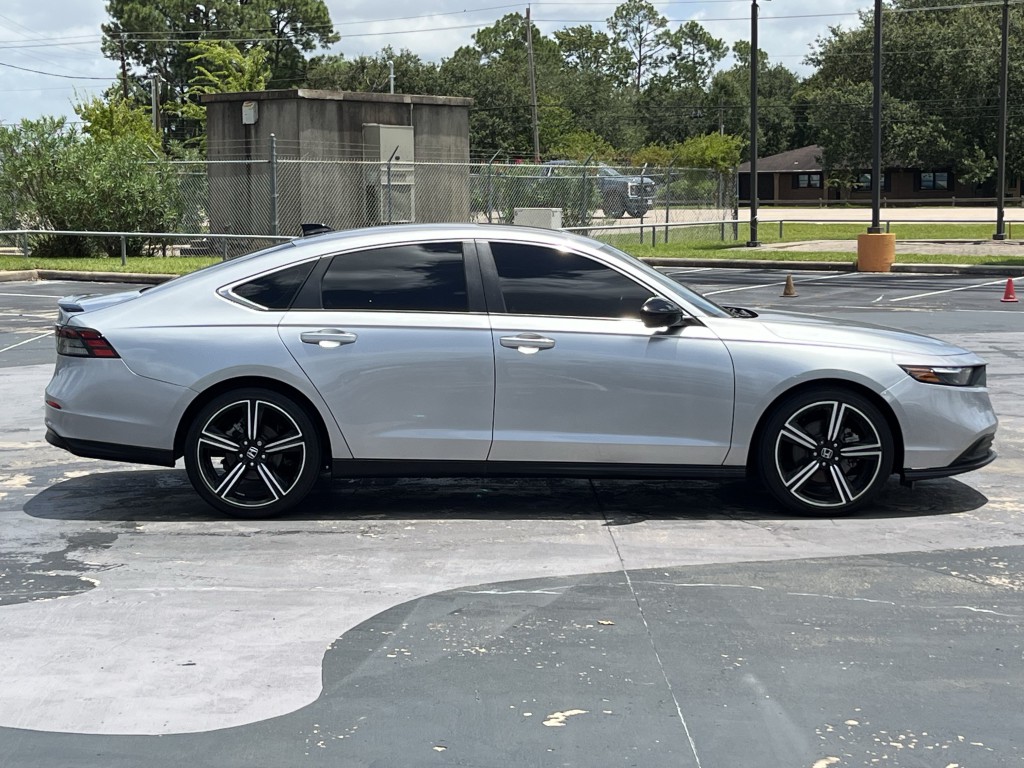 2024 Honda Accord Image 12