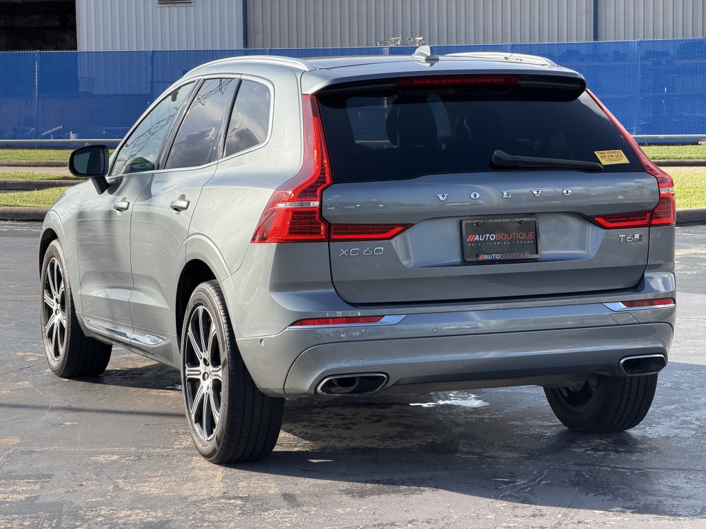 2018 Volvo XC60 Image 17