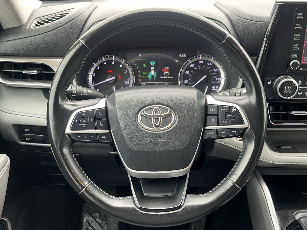 2022 Toyota Highlander Image 15