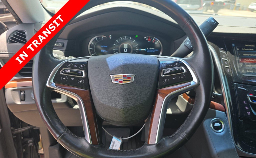 2019 Cadillac Escalade Image 8