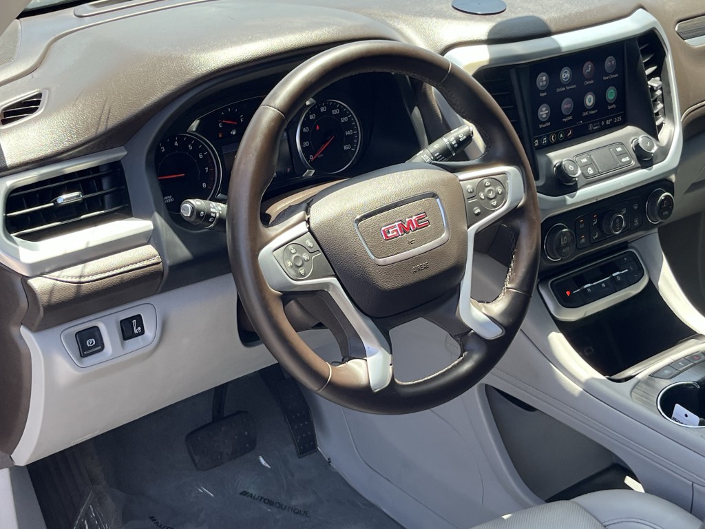 2023 GMC Acadia Image 15