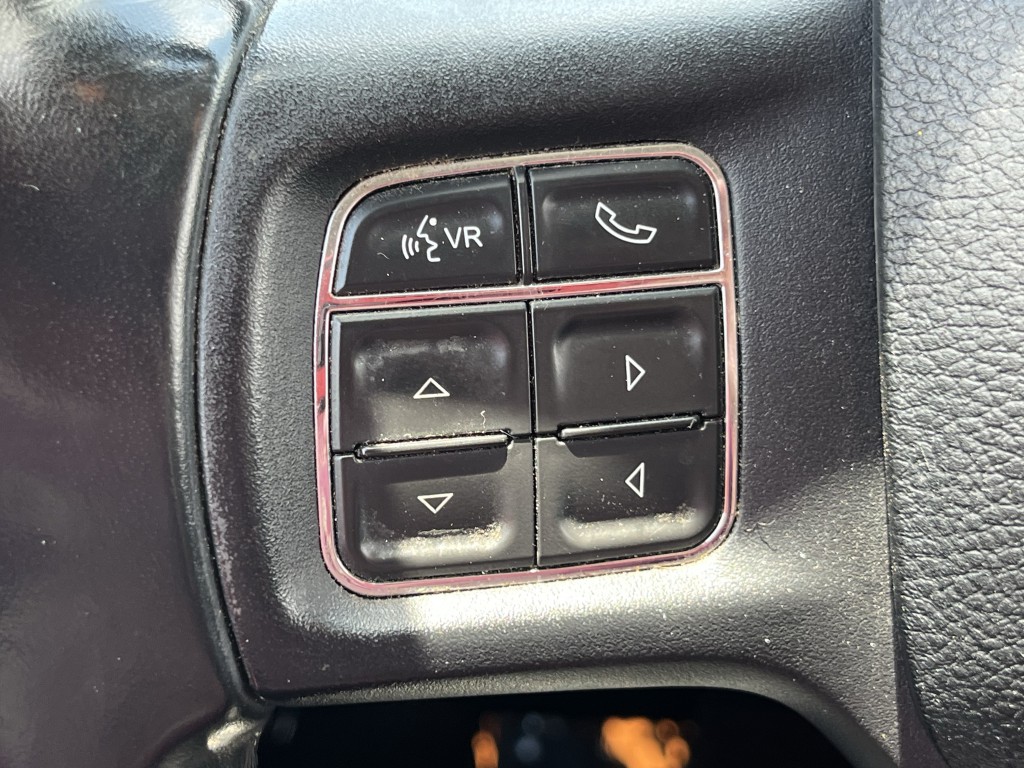 2015 RAM 1500 Image 17