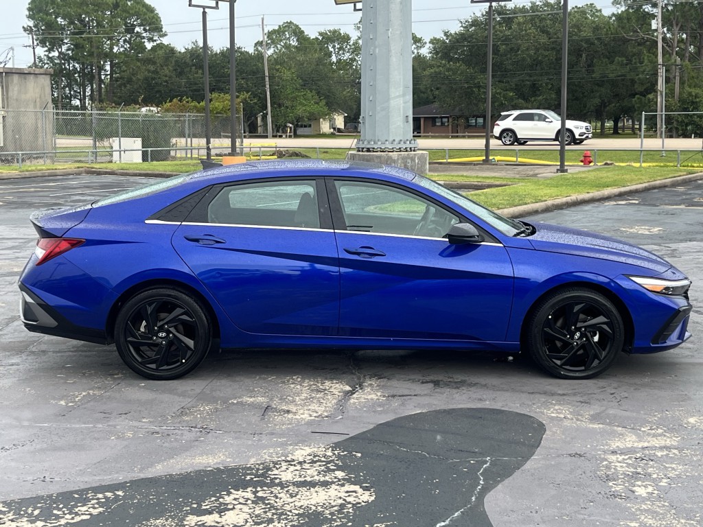 2026 Hyundai Elantra Image 11