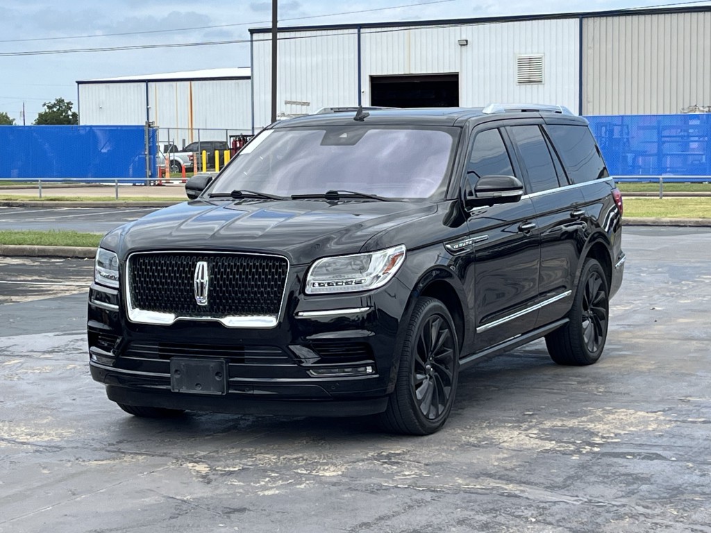 2020 Lincoln Navigator Image 3