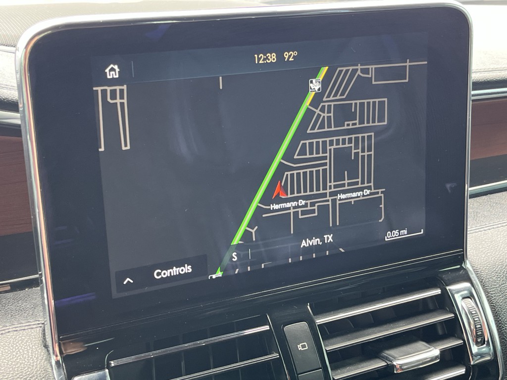 2020 Lincoln Navigator Image 8