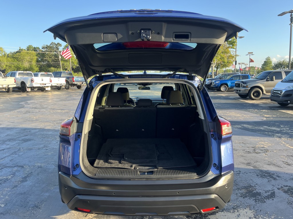 2023 Nissan Rogue Image 13
