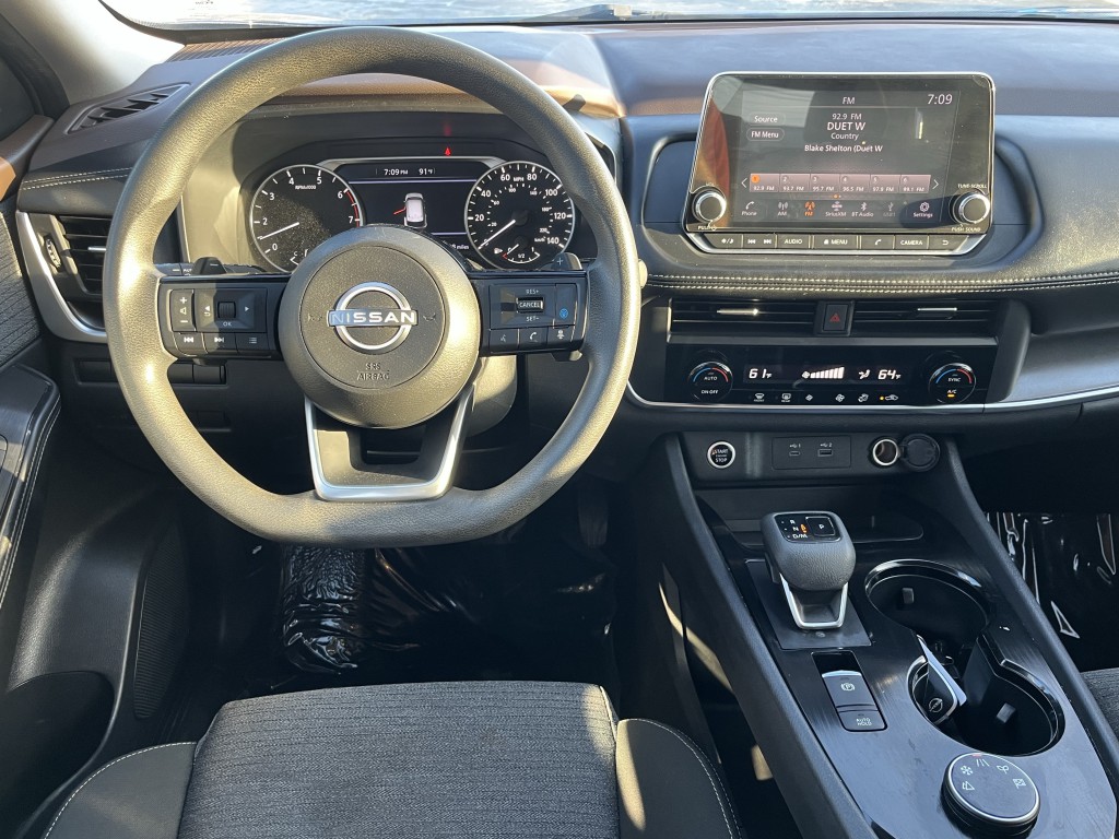 2023 Nissan Rogue Image 18