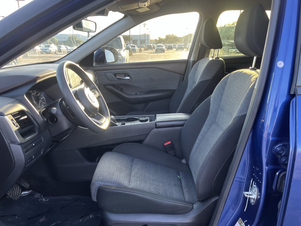 2023 Nissan Rogue Image 30