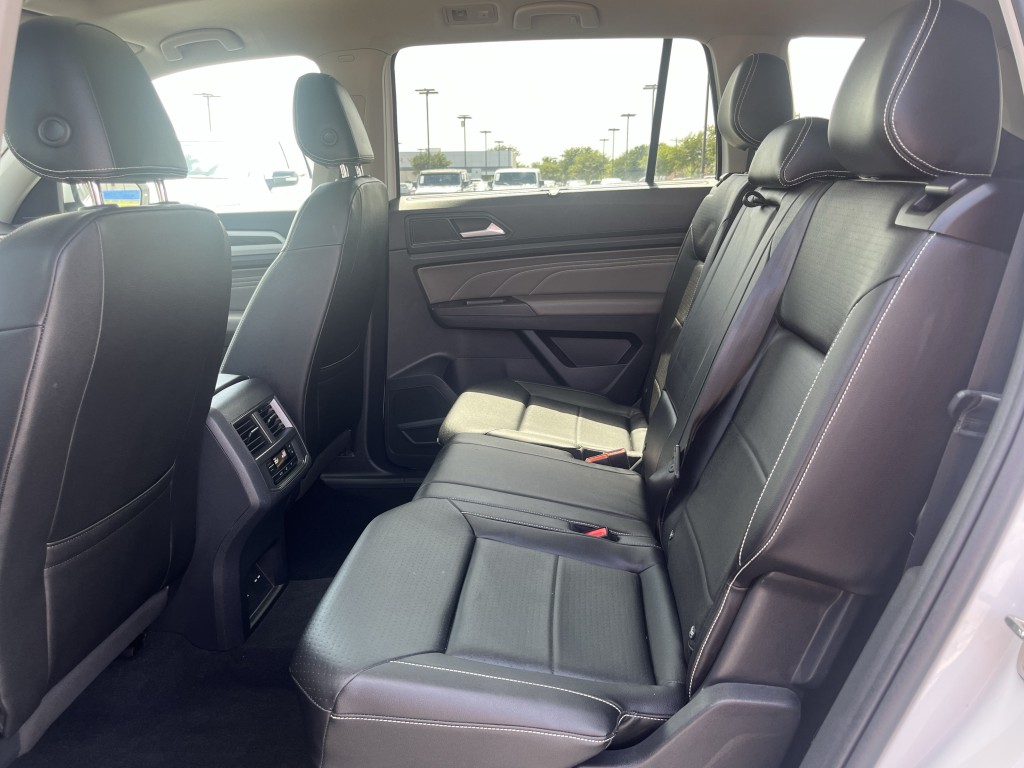 2023 Volkswagen Atlas Image 32