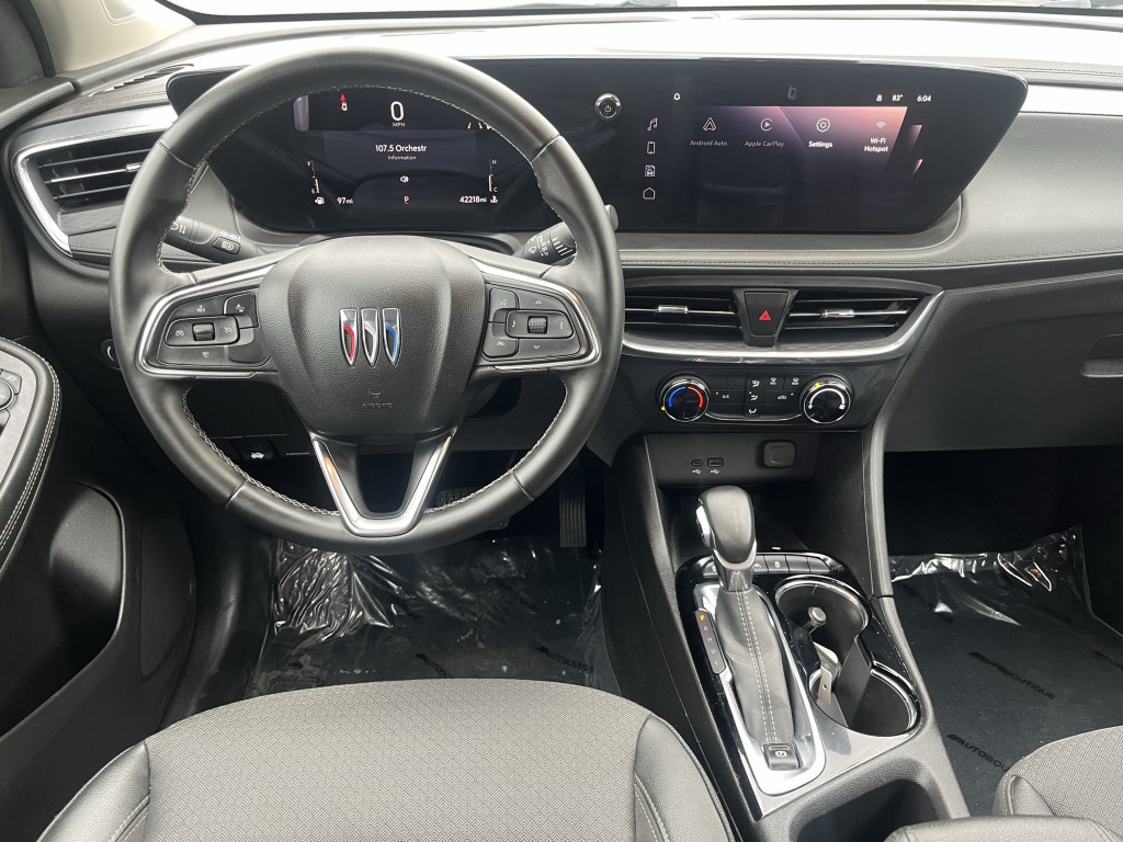 2025 Buick Enclave Image 16