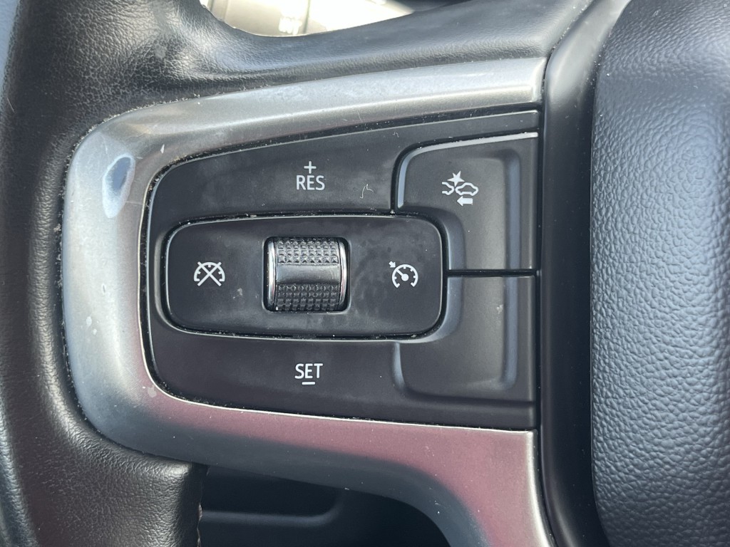 2023 Chevrolet Suburban Image 19