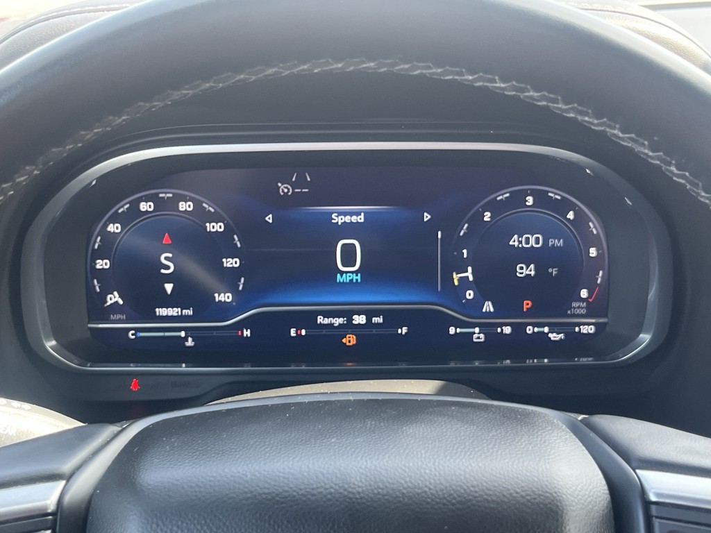 2023 Chevrolet Suburban Image 21