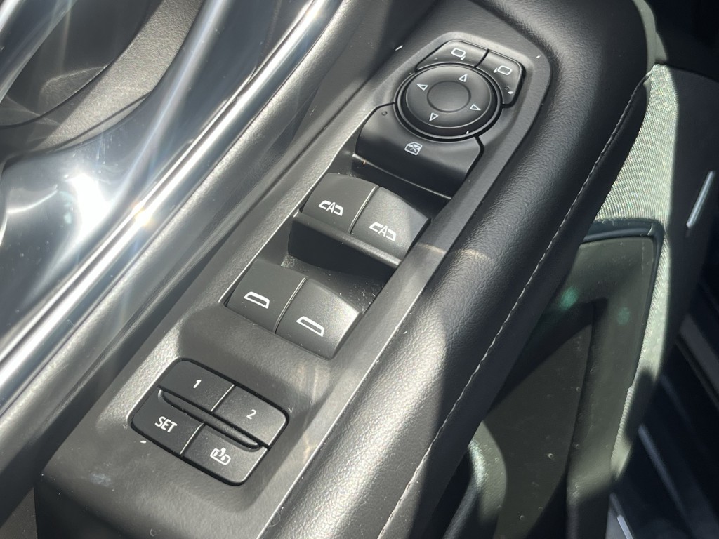 2023 Chevrolet Suburban Image 27