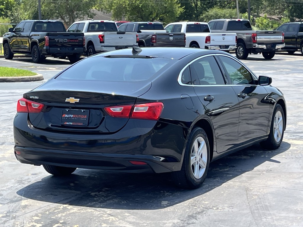 2019 Chevrolet Malibu Image 8
