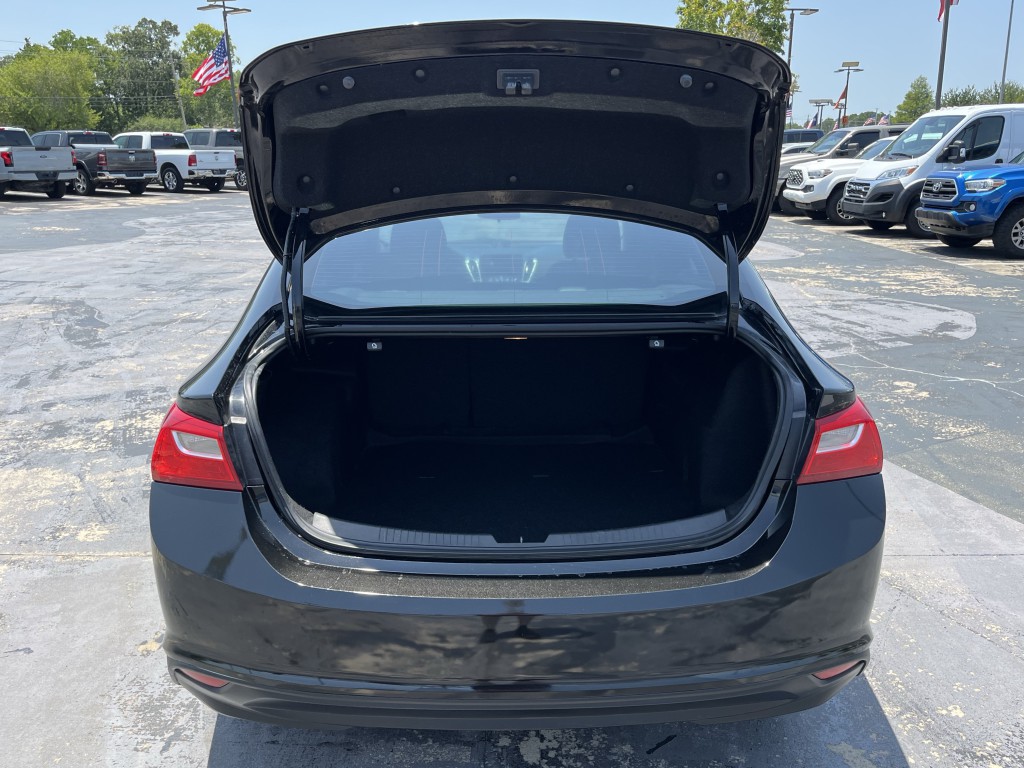 2019 Chevrolet Malibu Image 11