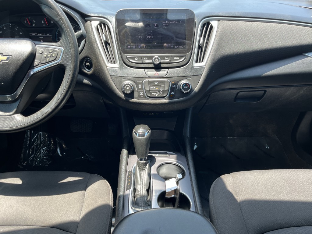 2019 Chevrolet Malibu Image 25
