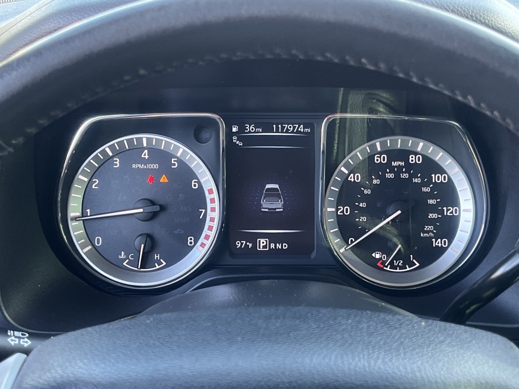 2018 Nissan Titan Image 19