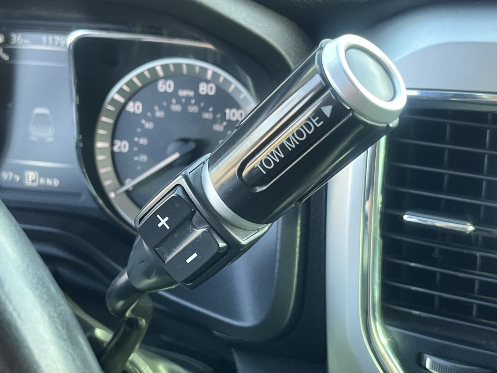 2018 Nissan Titan Image 20