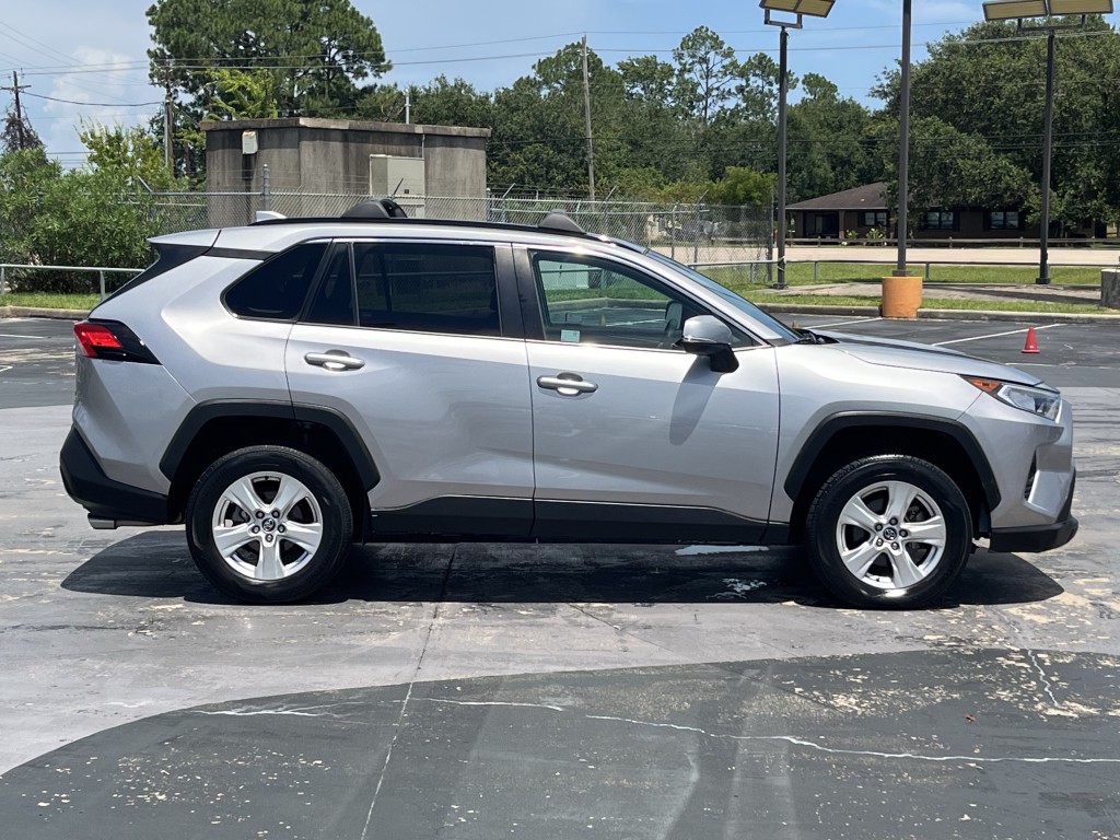 2020 Toyota Rav4 Image 10
