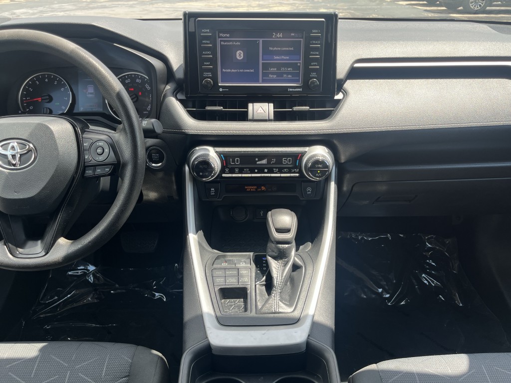 2020 Toyota Rav4 Image 24