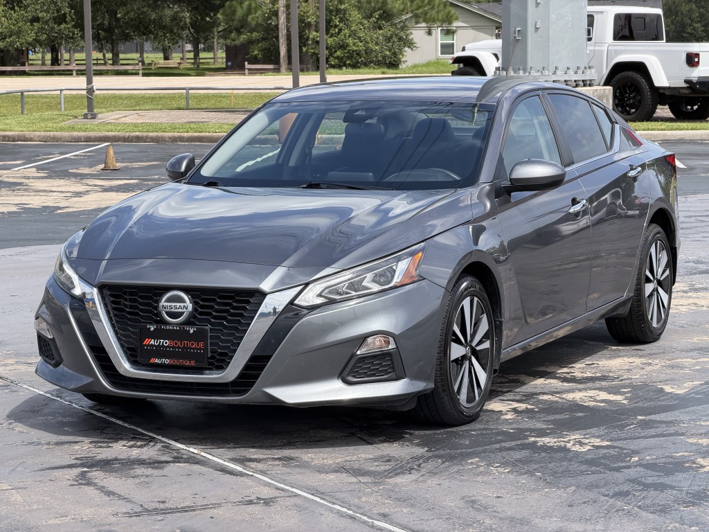 2022 Nissan Altima Image 5