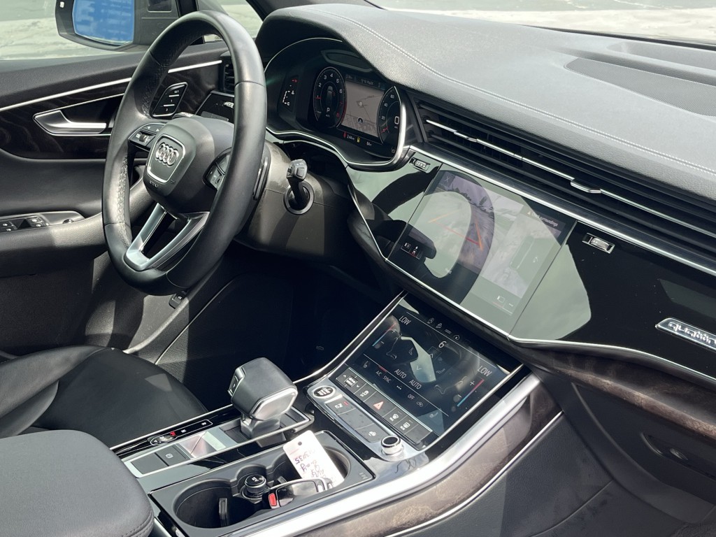 2023 Audi Q7 Image 16