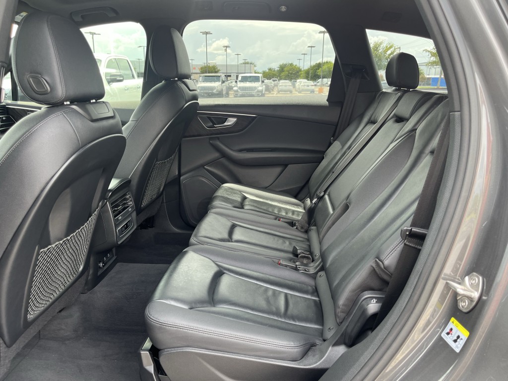 2023 Audi Q7 Image 31