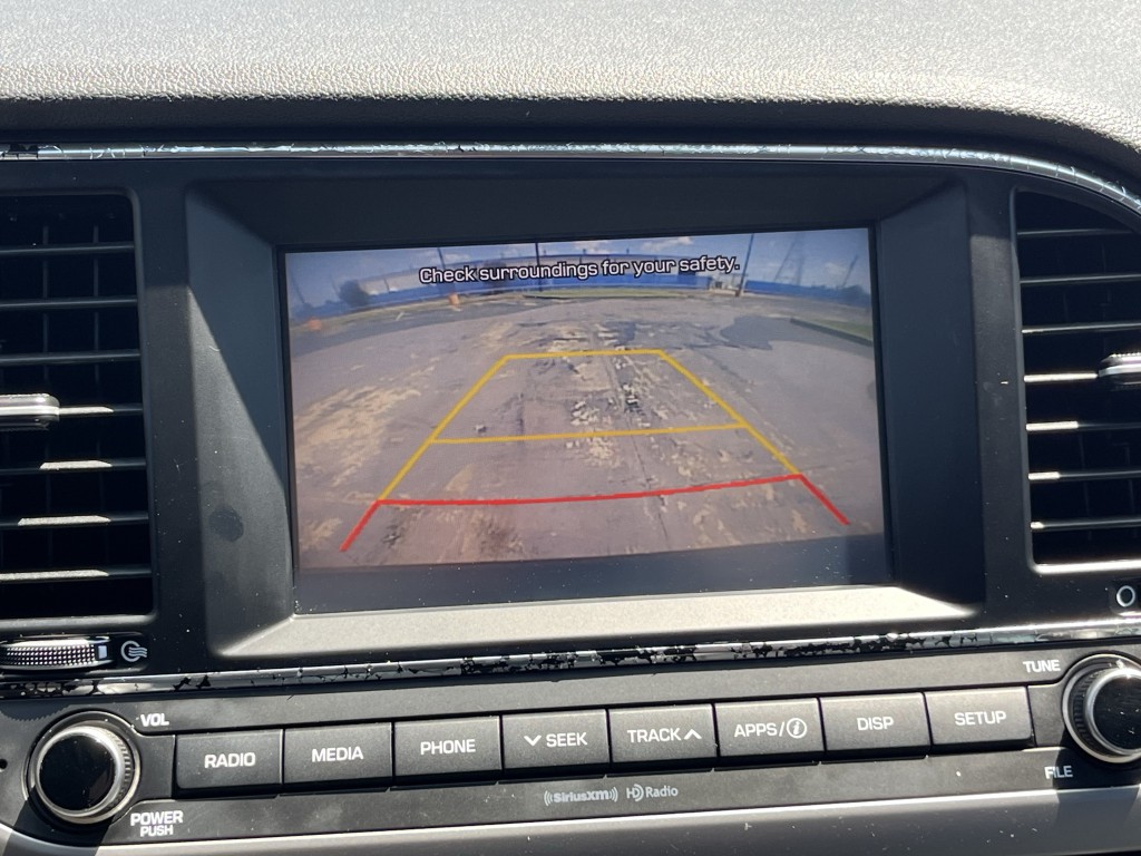 2018 Hyundai Elantra Image 22
