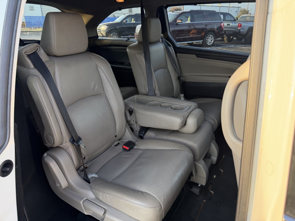 2021 Honda Odyssey Image 25