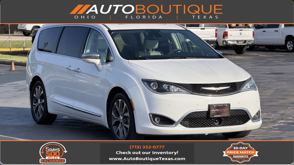 2017 Chrysler Pacifica Image 1