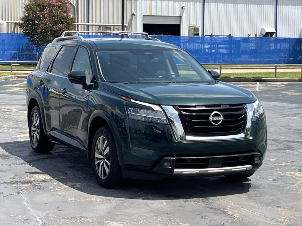 2023 Nissan Pathfinder Image 5