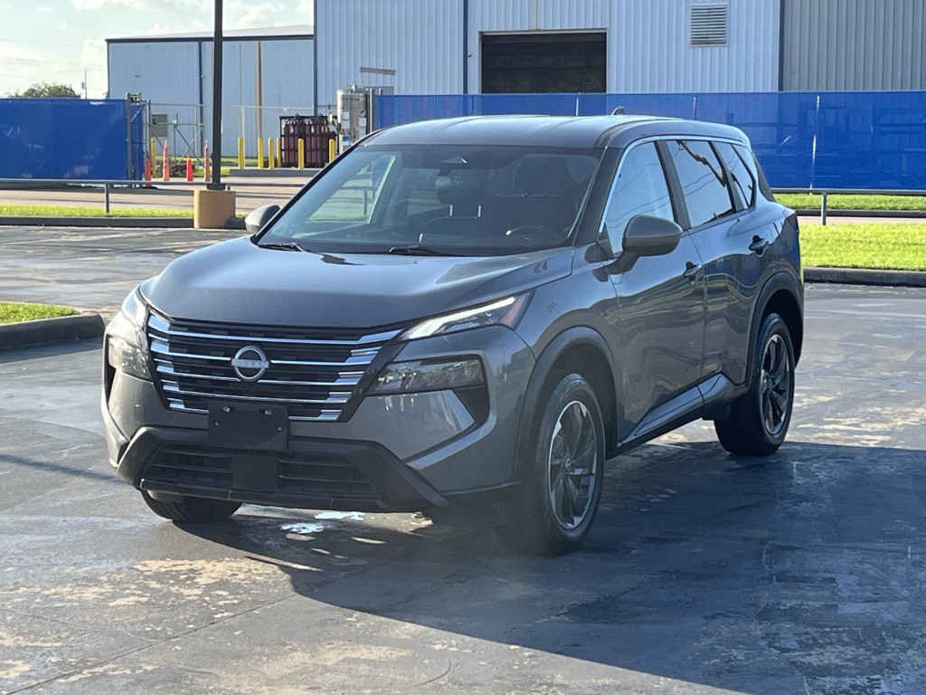 2024 Nissan Rogue Image 3