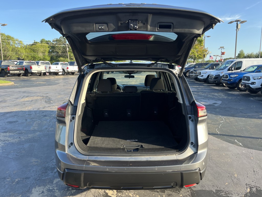 2024 Nissan Rogue Image 12