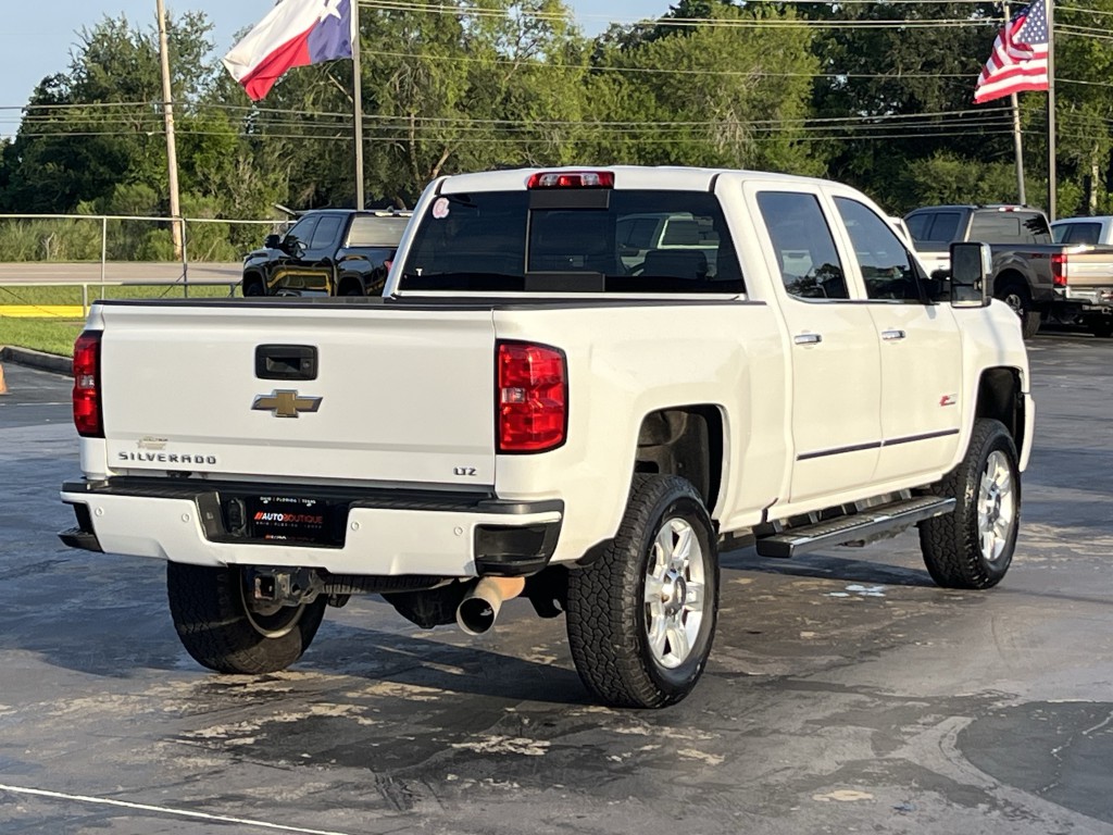 2017 Chevrolet Silverado 1500 Image 10