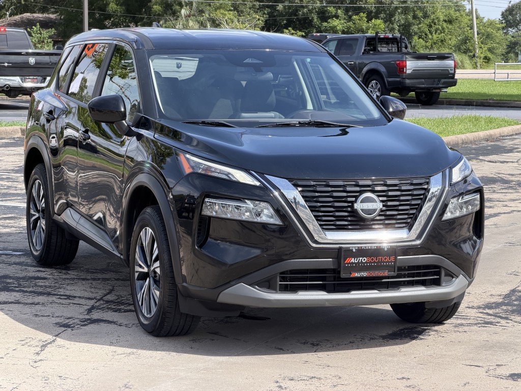 2023 Nissan Rogue Image 3