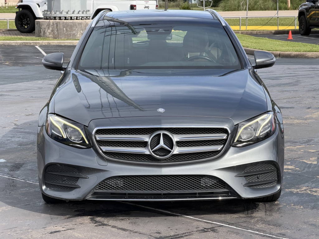 2017 Mercedes-Benz E-Class Image 7