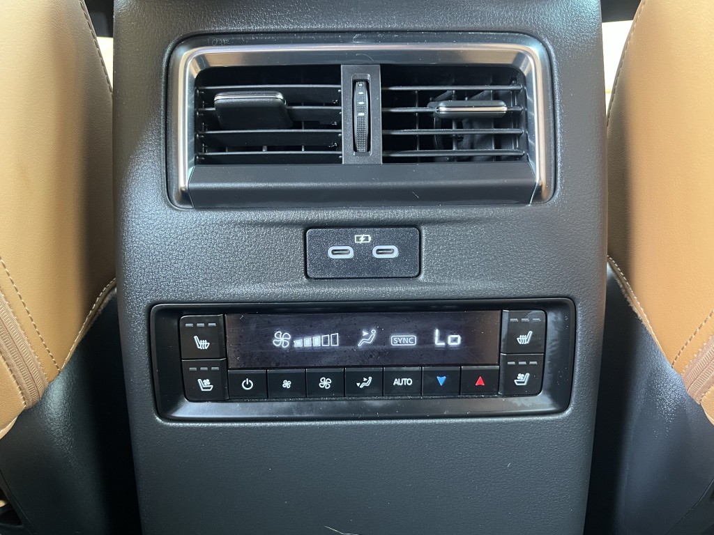 2024 Mazda CX-9 Image 28
