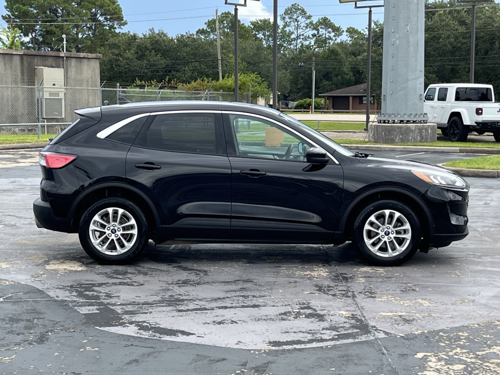 2020 Ford Escape Image 12