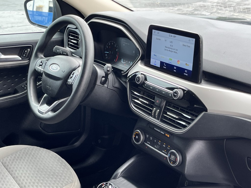 2020 Ford Escape Image 17