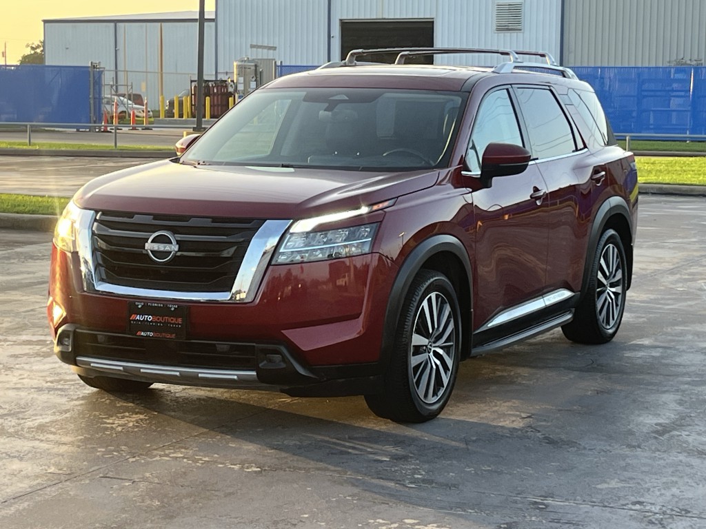 2022 Nissan Pathfinder Image 5