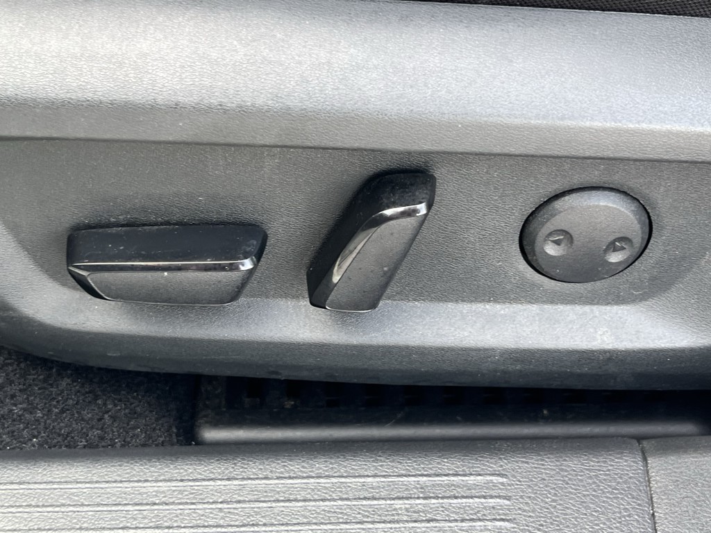 2022 Nissan Rogue Image 28