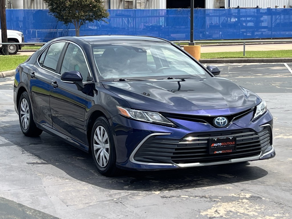 2022 Toyota Camry Image 3