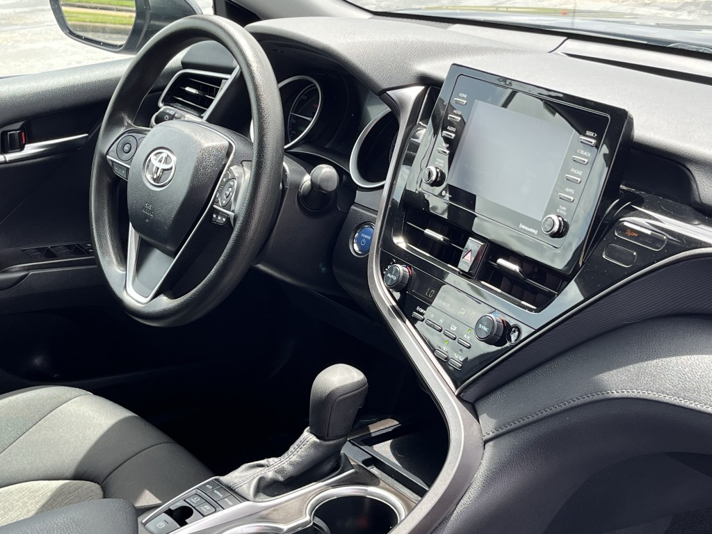 2022 Toyota Camry Image 15