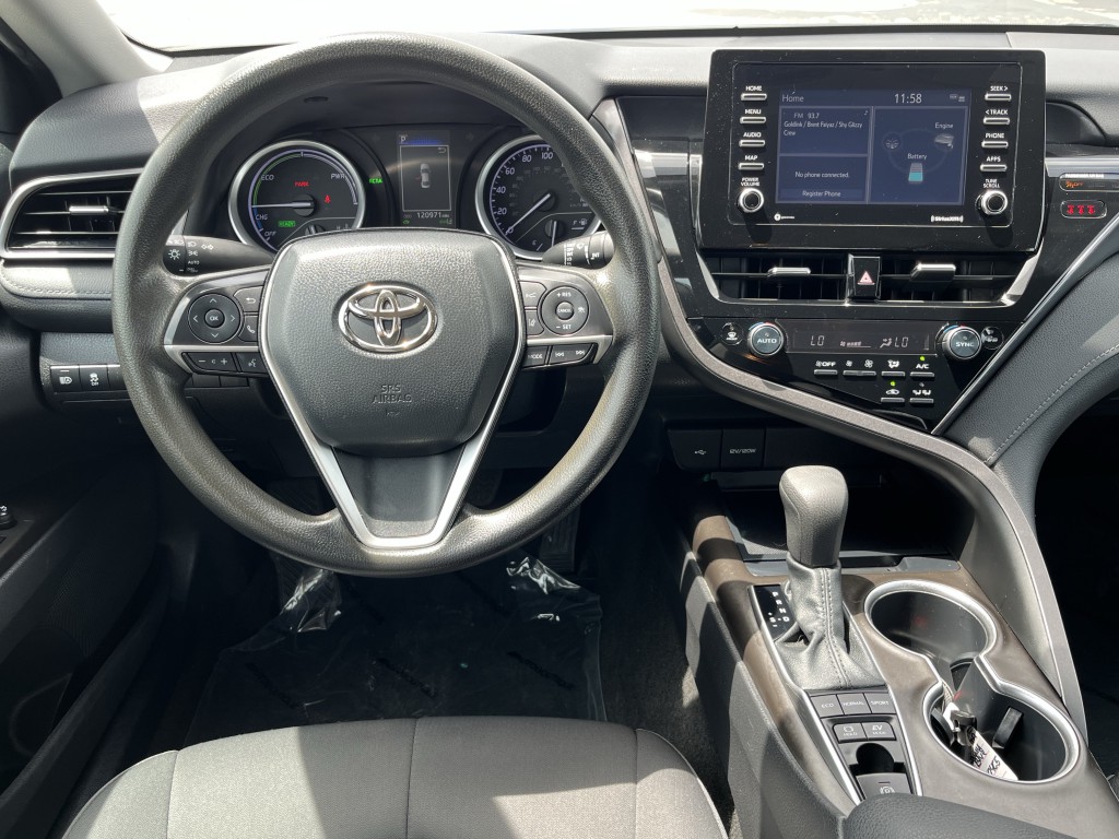 2022 Toyota Camry Image 16