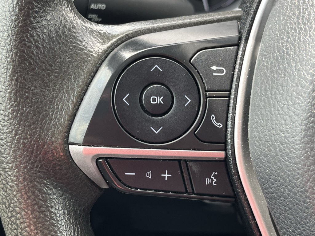 2022 Toyota Camry Image 18