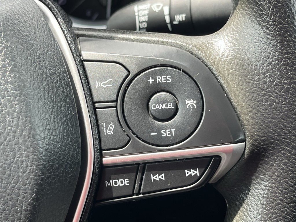 2022 Toyota Camry Image 19