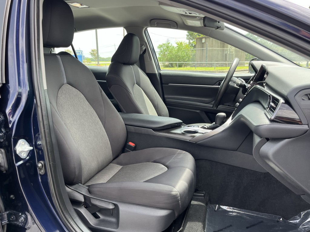 2022 Toyota Camry Image 29