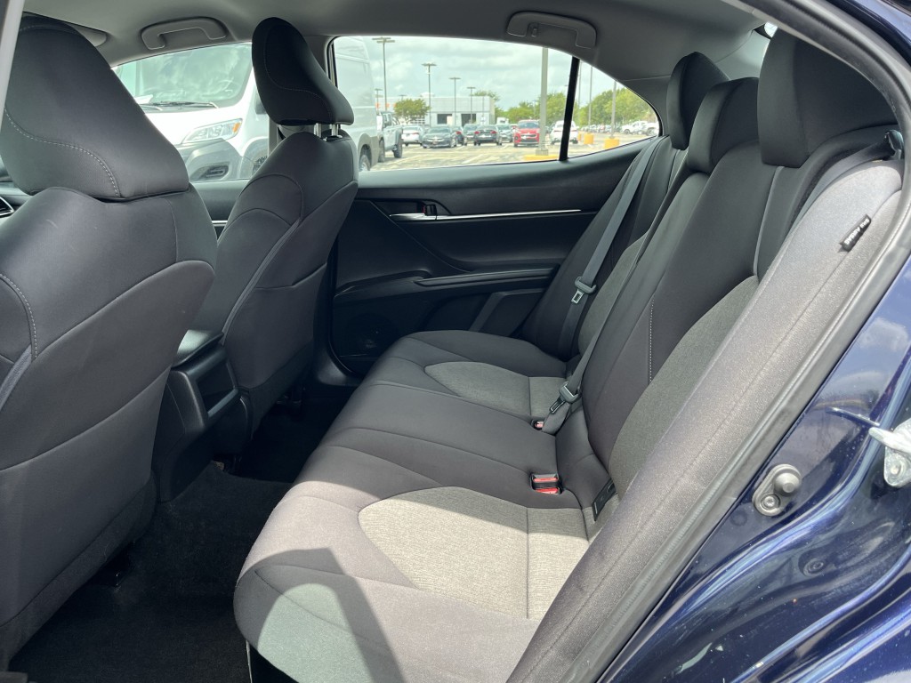 2022 Toyota Camry Image 30