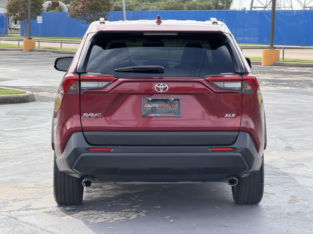 2019 Toyota Rav4 Image 8